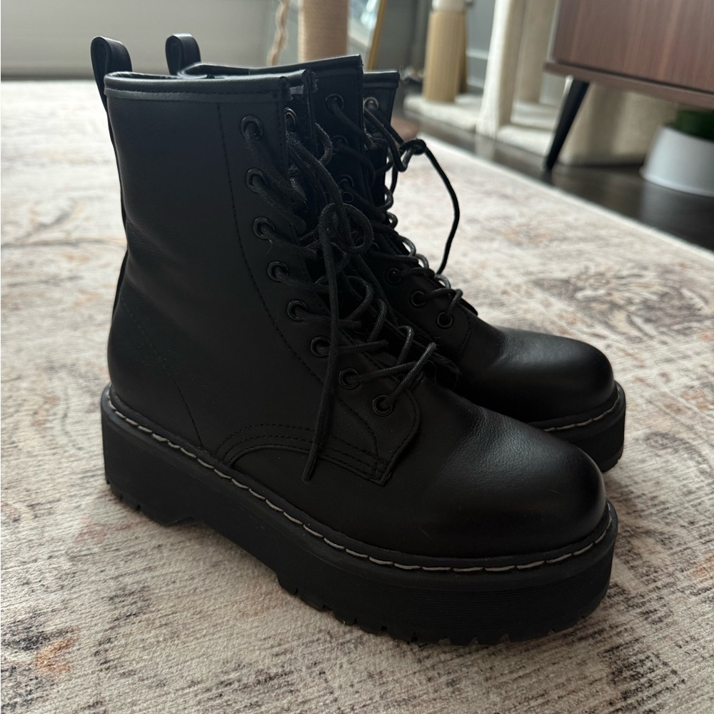 Steve Madden Black Platform Lace-Up Combat Boots